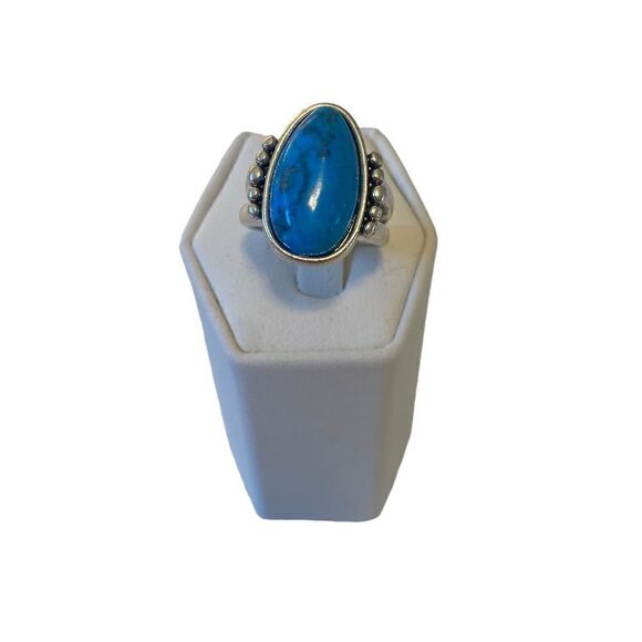 Gorgeous Good Sized Faux Turquoise & Silver Toned Statement Ring Sz. 7 - Picture 1 of 6